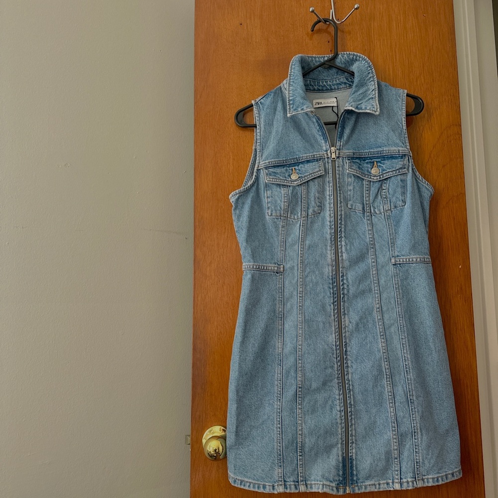 Zara jean dress!!